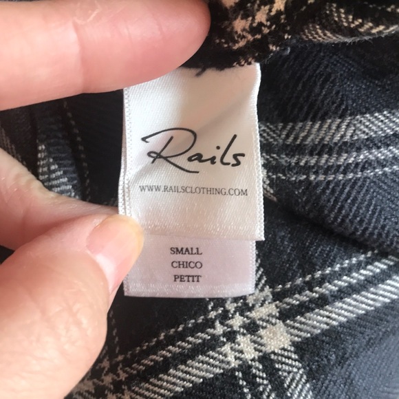 RAILS Hunter Plaid Flannel Shirt in Gray/Black - Picture 5 of 6